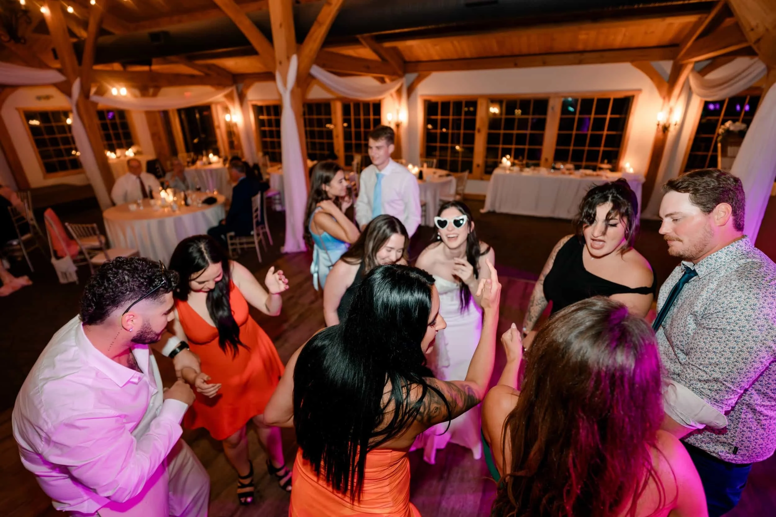 calgary-alberta-wedding-photography-calgary-wedding-photographer-zoo-wedding-photography-fillmed-by-silas-weddings