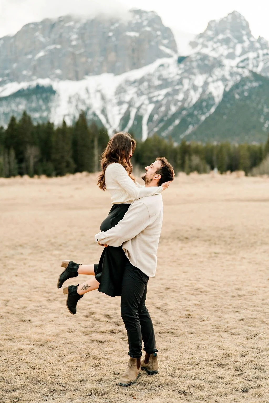 canmore-engagement-photographer-filmed-by-silas-weddings-canmore-engagement-photographer-canmore-engagement-session-alberta-engagement-photography-filmed-by-silas-weddings