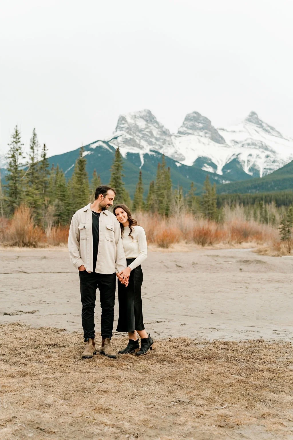 canmore-engagement-photographer-filmed-by-silas-weddings-canmore-engagement-photographer-canmore-engagement-session-alberta-engagement-photography-filmed-by-silas-weddings