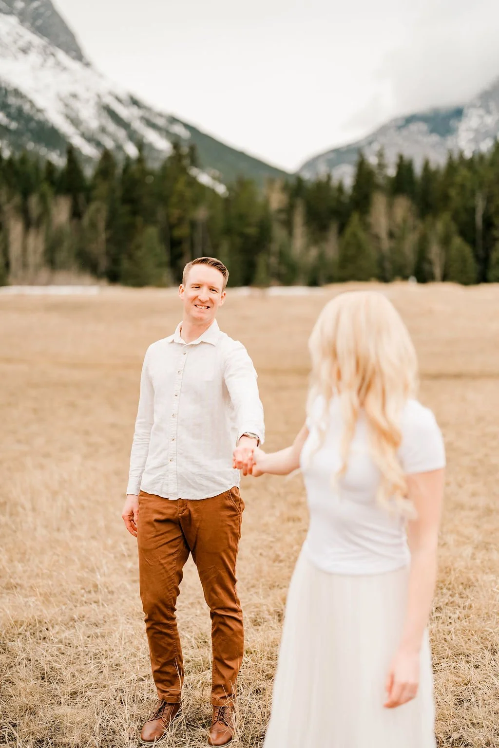 canmore-engagement-photographer-filmed-by-silas-weddings-canmore-engagement-photographer-canmore-engagement-session-alberta-engagement-photography-filmed-by-silas-weddings