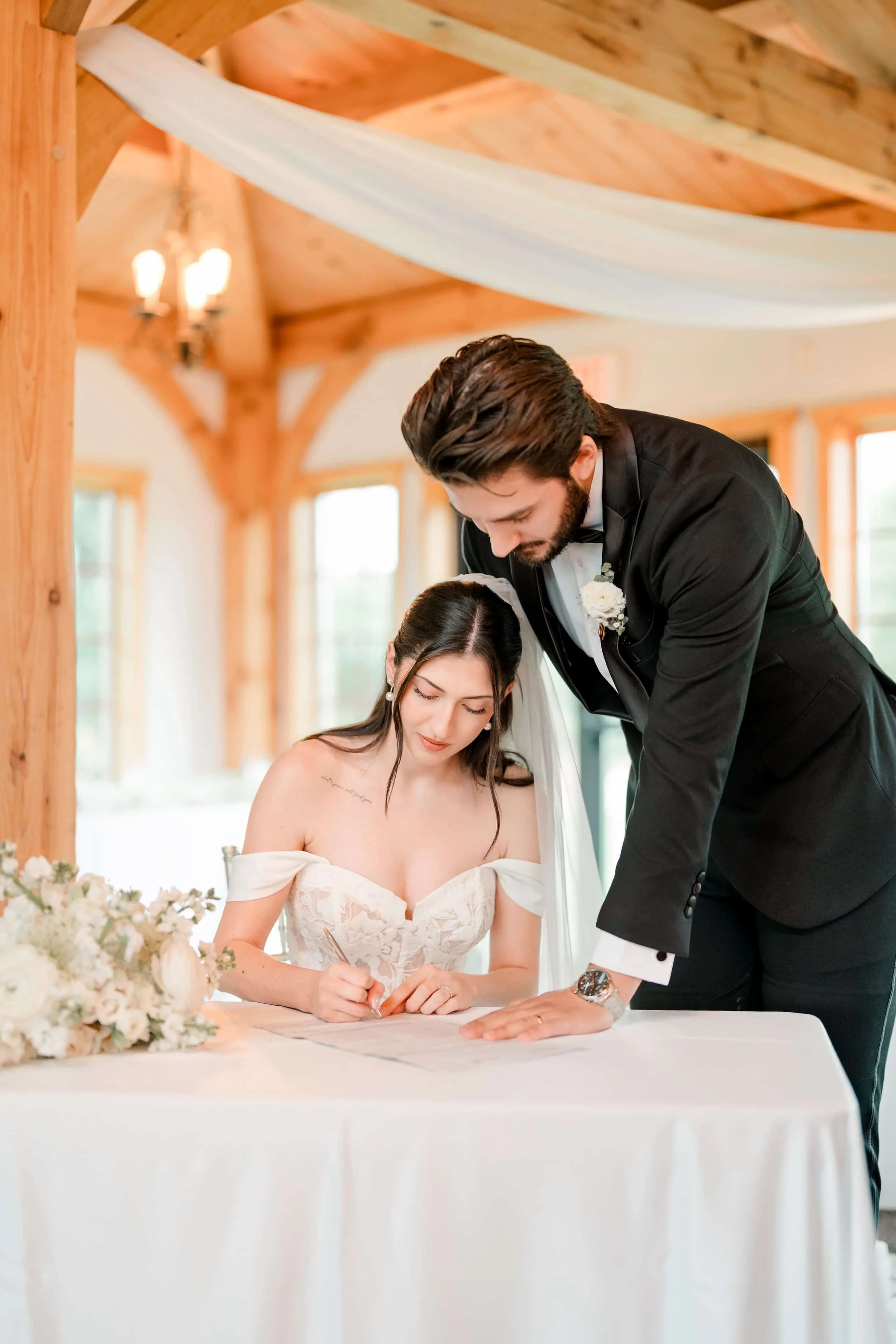 calgary-alberta-wedding-photography-calgary-wedding-photographer-zoo-wedding-photography-fillmed-by-silas-weddings