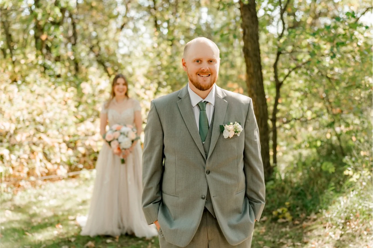 fall-wedding-cochrane-alberta-outdoor-fall-wedding-calgary-filmed-by-silas-weddings-cochrane-wedding-photographer