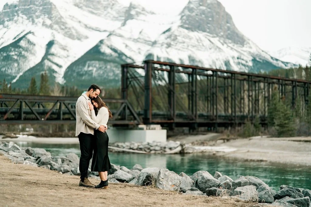 canmore-engagement-photographer-filmed-by-silas-weddings-canmore-engagement-photographer-canmore-engagement-session-alberta-engagement-photography-filmed-by-silas-weddings