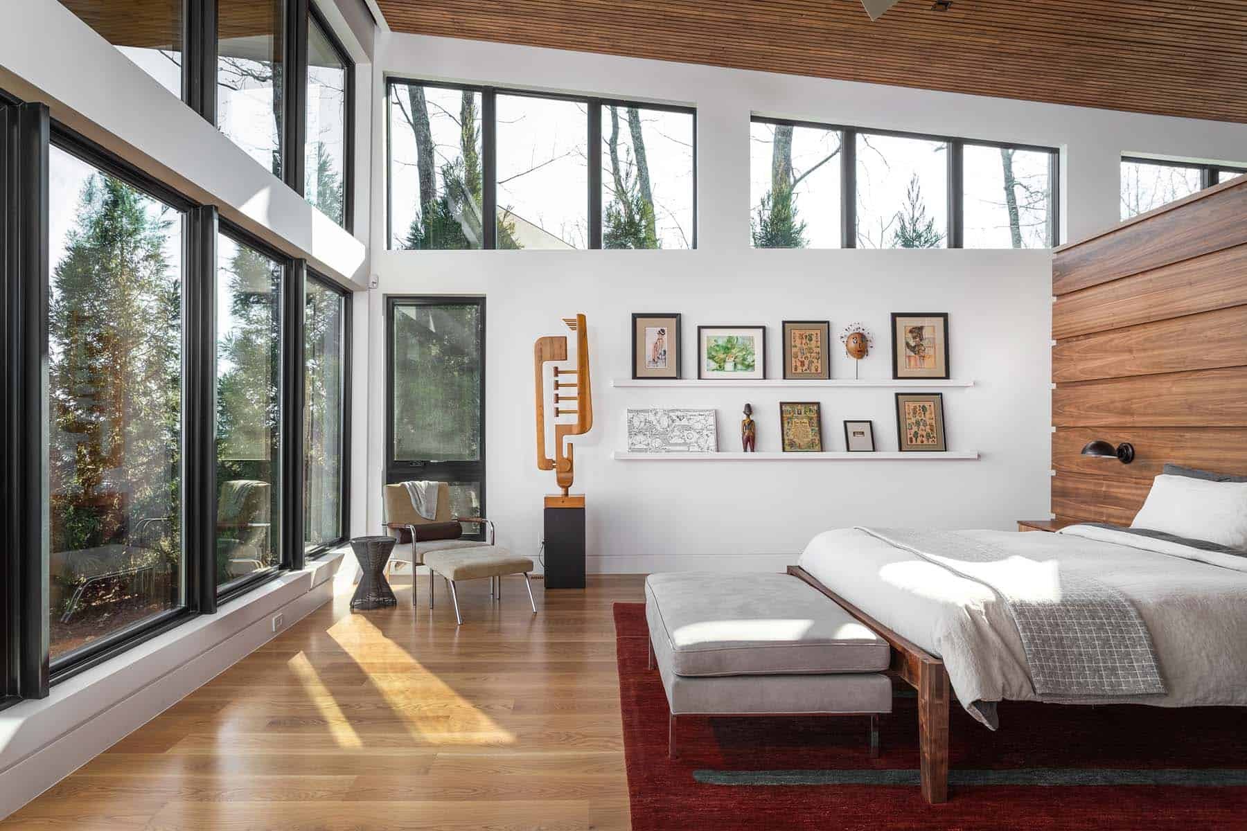 Elder-Mt.-House_Master-Bedroom_3Y9A2115_HK_by-161-Photography.jpg