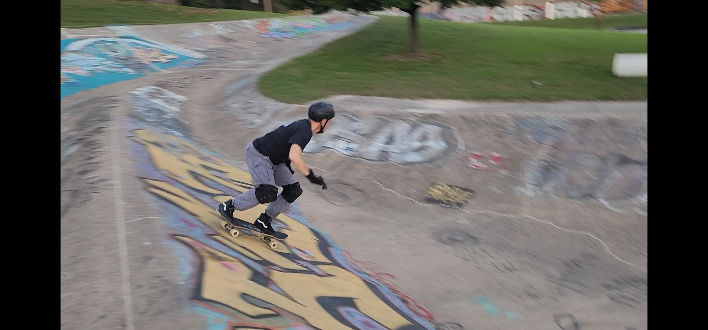 Screenshot_20241005_205556_Video Player.jpg