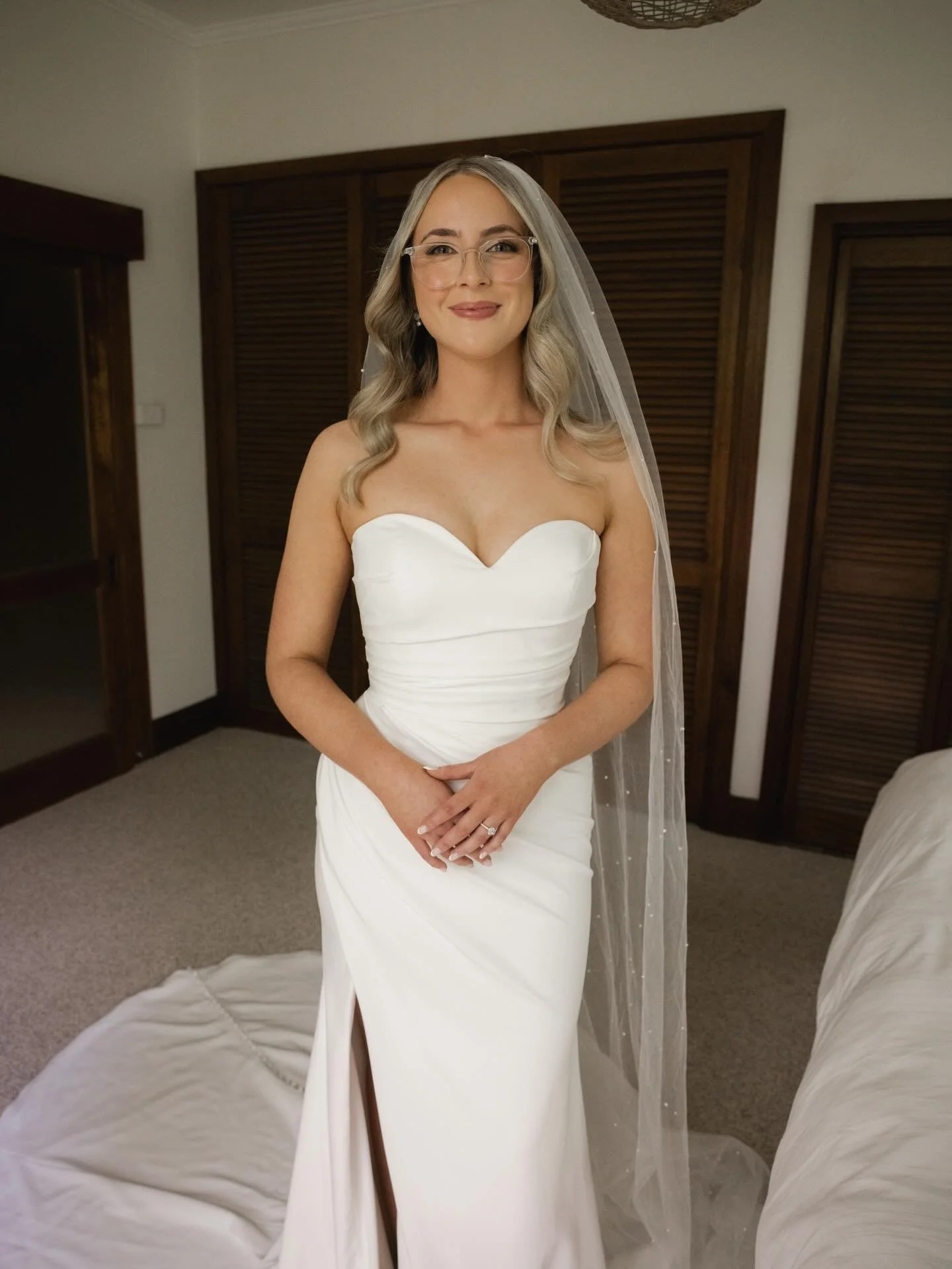 A beautiful bride she is ❣️ 

I love getting the chance to flick through my bride&rsquo;s galleries, it means I see more of the day through the shots! @mattandjacques really captured the most beautiful pictures of Hayley &amp; Bryce&rsquo;s day. 

Ve