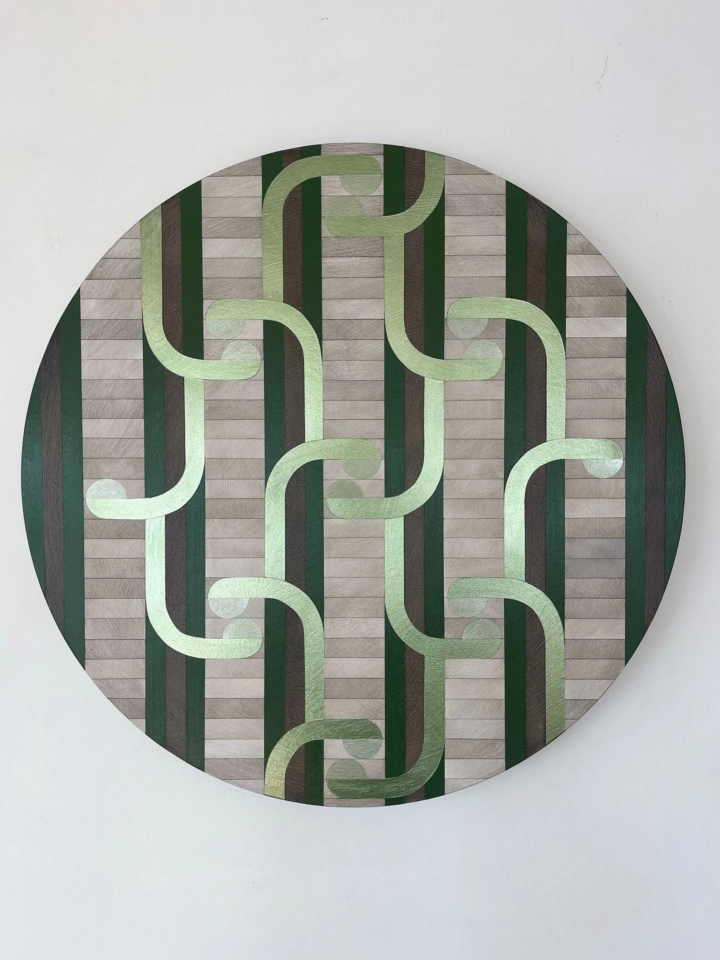 After taking some time off following the two shows, I&rsquo;m now ready to get back into painting with a clear mind and new designs. This piece is one of them, inspired by a whakairo (carving) pattern : ) 

WhakairoKoru - acrylic on board, 600mm