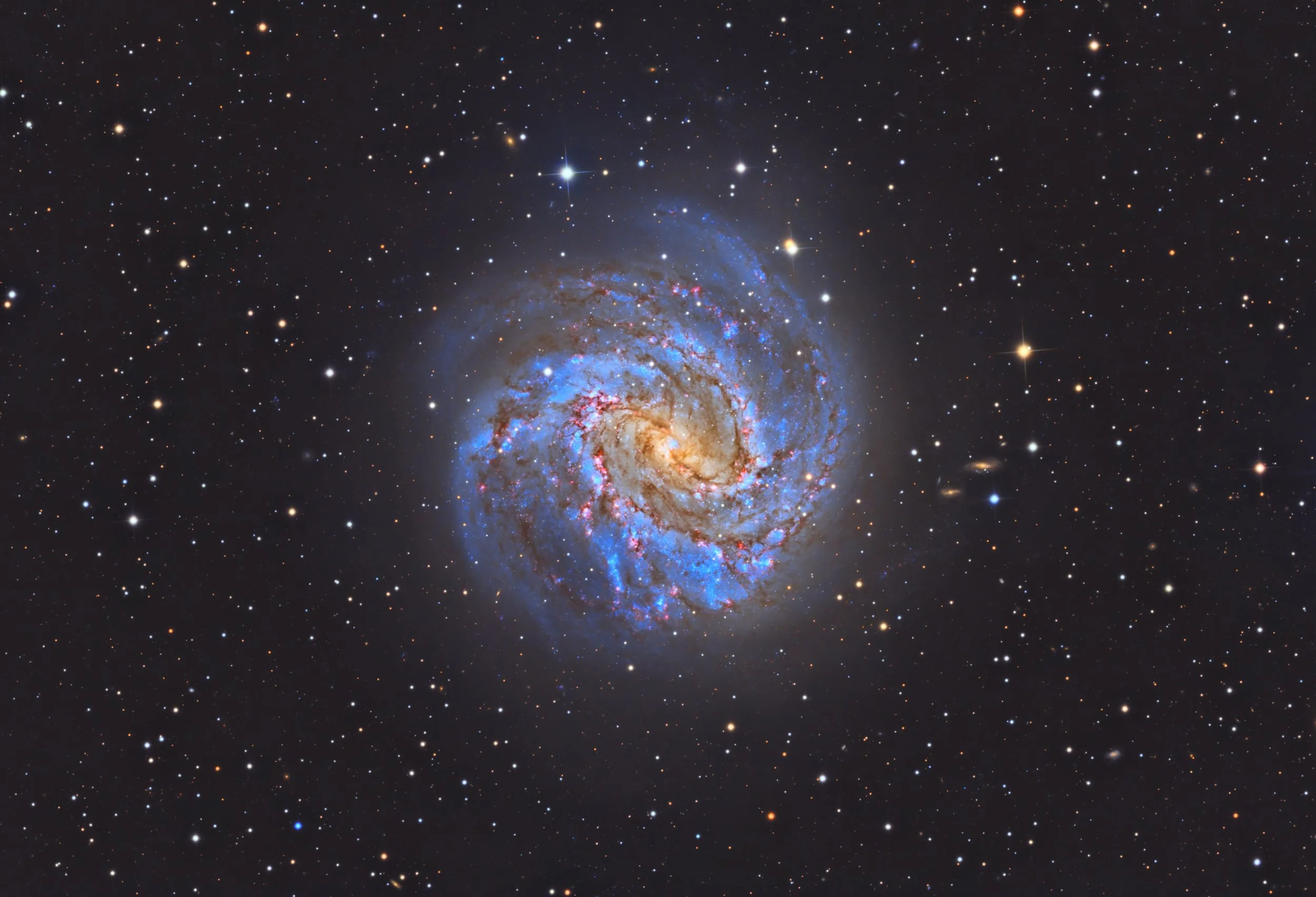 M83LRGB_V2.jpg