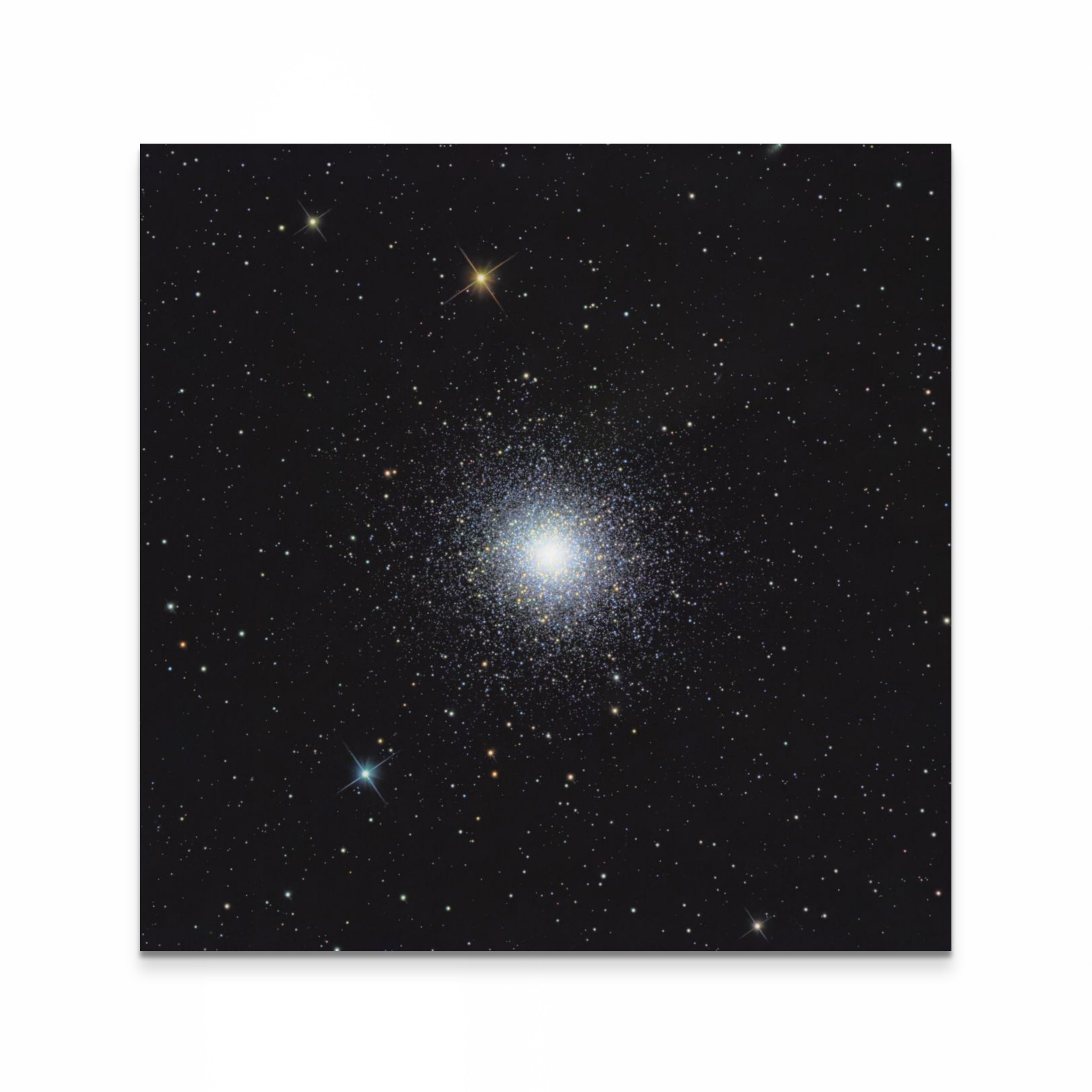 M13 : Champ rapproché sur le Grand Amas Globulaire d'Hercules / Close-up on The Great Hercules Globular Cluster