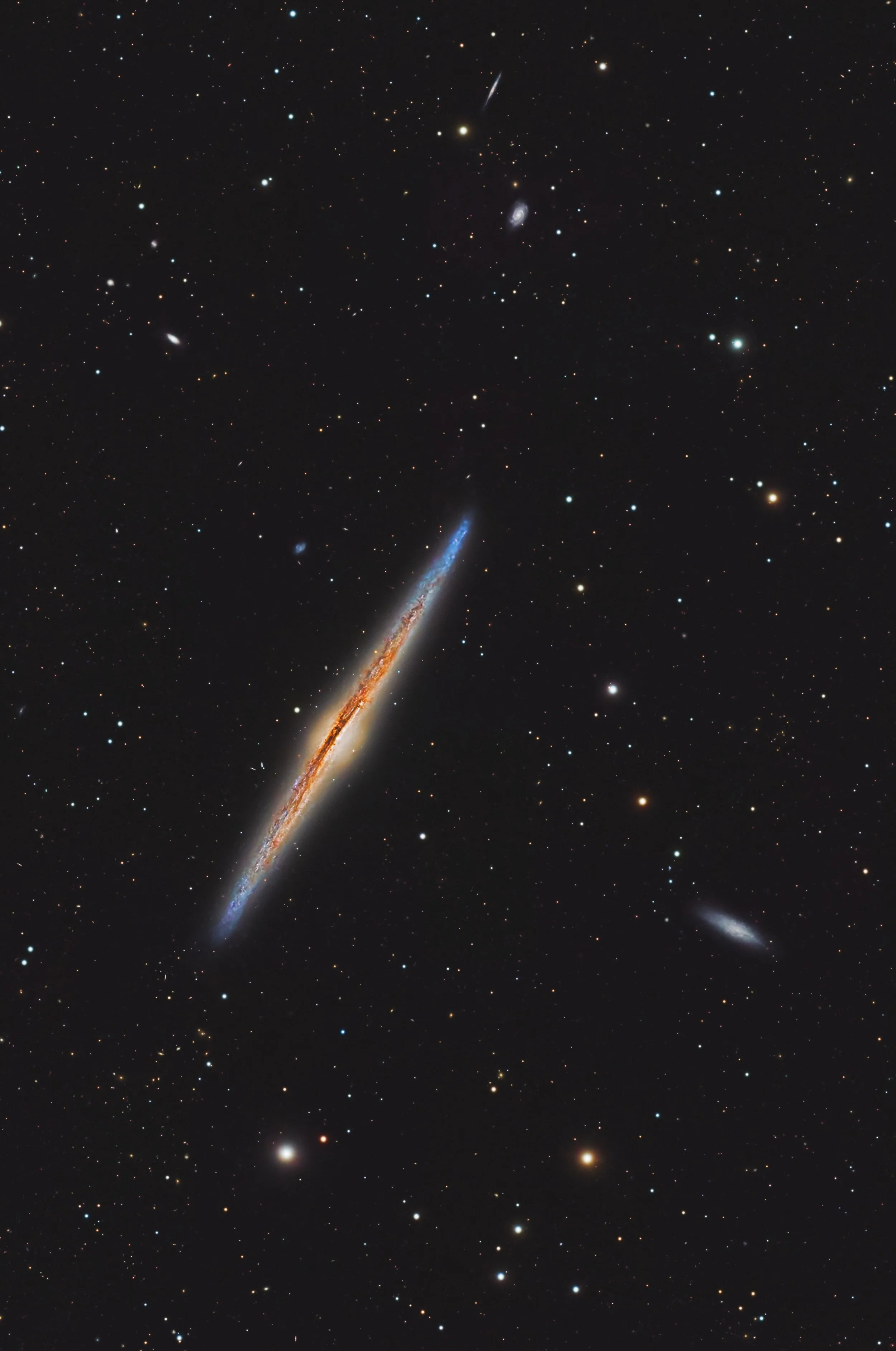 NGC4565_LRVB_V2crop2.jpg