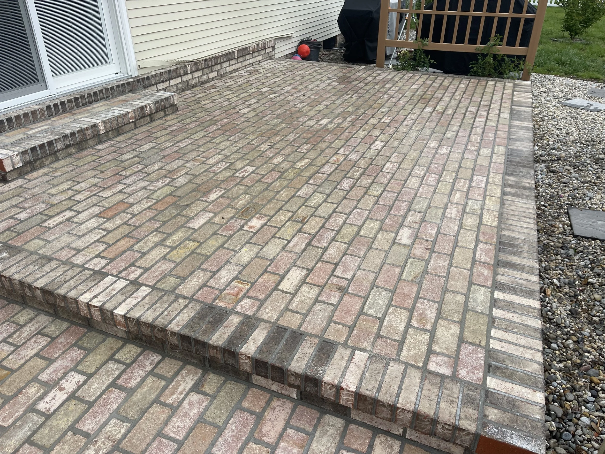 SIMMS PATIO IMG_3102.jpeg