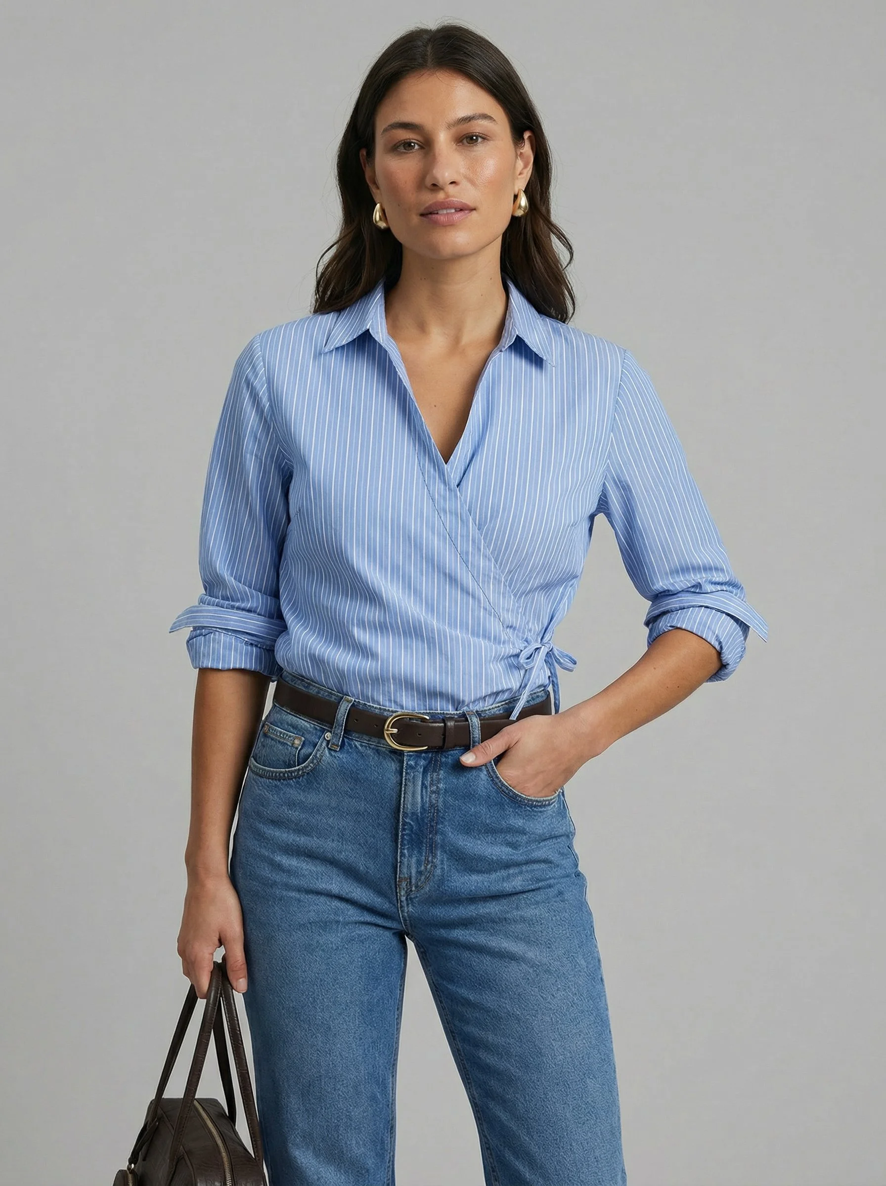 freepik__cropped-midtorso-fashion-portrait-of-a-confident-w__88078.jpeg