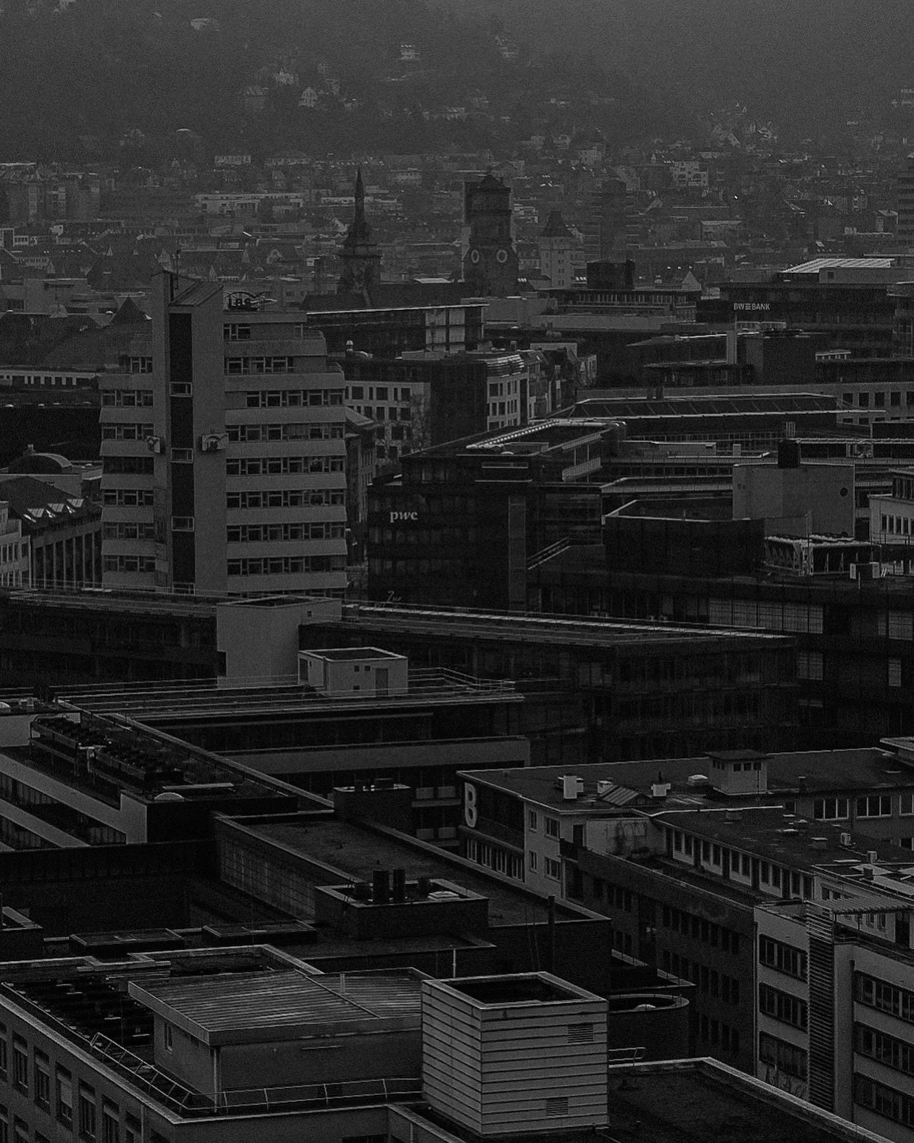 In love with the rhythm of the streets, the charm of every corner, the story of each building #stuttgart #home 🤍❤️

#stuggi #stuggitown #stuttgart #stuttgartcity #cityvibes #cityviews #blackandwhite #photooftheday #photography #stuttgarter #building