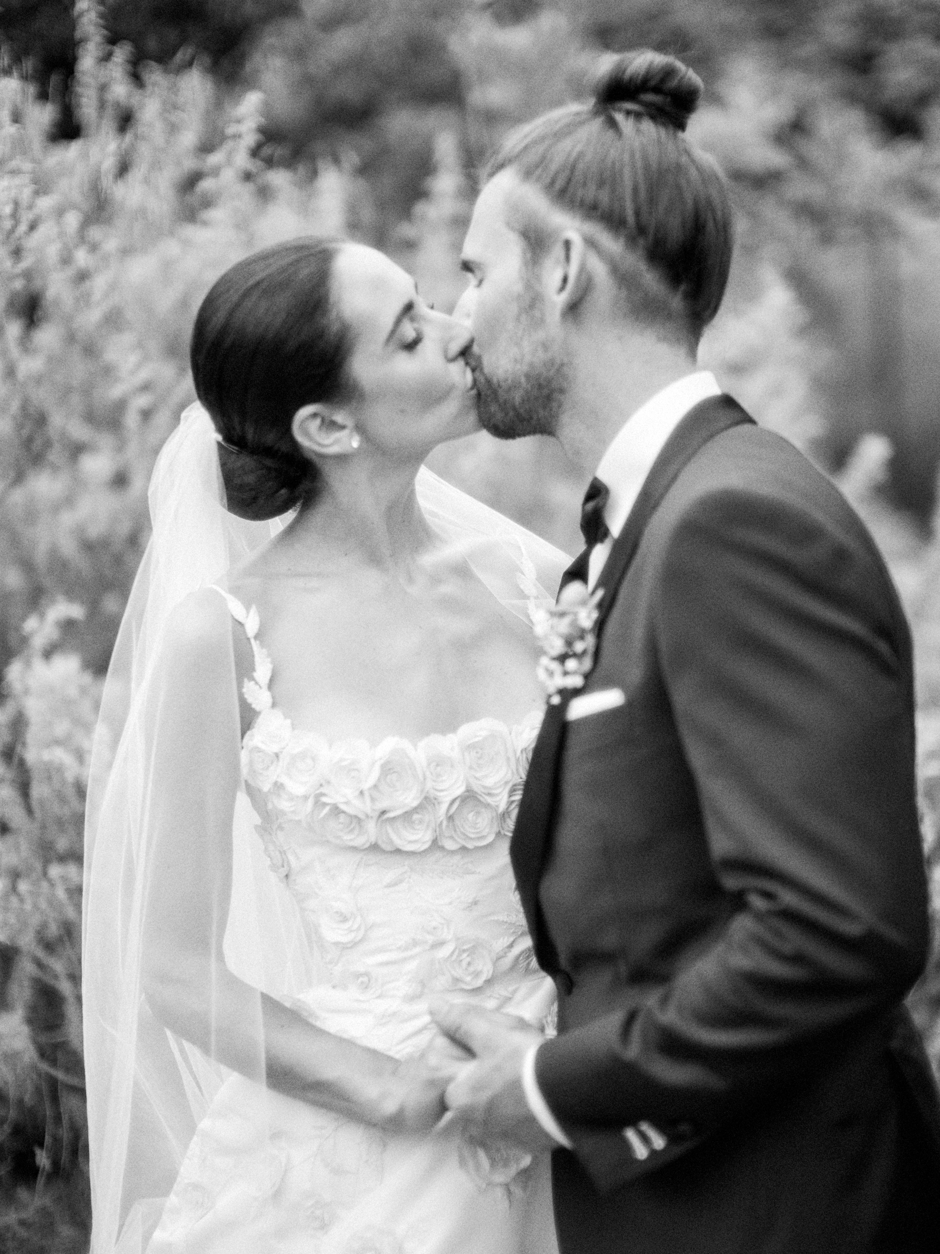 Delesie_Carly_WED 1069.png