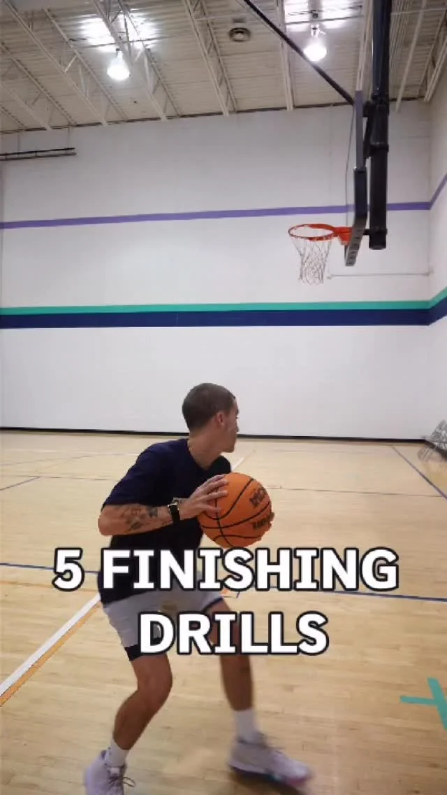 5 different finishing drills ⬇️
2 finishes (1 foot and 2 foot) per 1 “rep” to add variability!
6 makes TOTAL
———————————-
SAVE FOR LATER ✅
#basketball #basketballwor