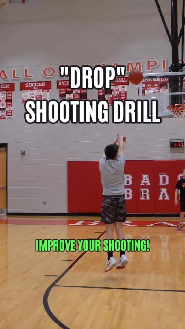 “Drop” shooting drill
Working on…
✅Variable footwork
✅Catching hard passes
✅Squaring your shoulders
✅Balance
Tag someone you want to do this drill with!
SAVE FOR LATER ✅
#basketball #basketballtips #basketballworkout #bask