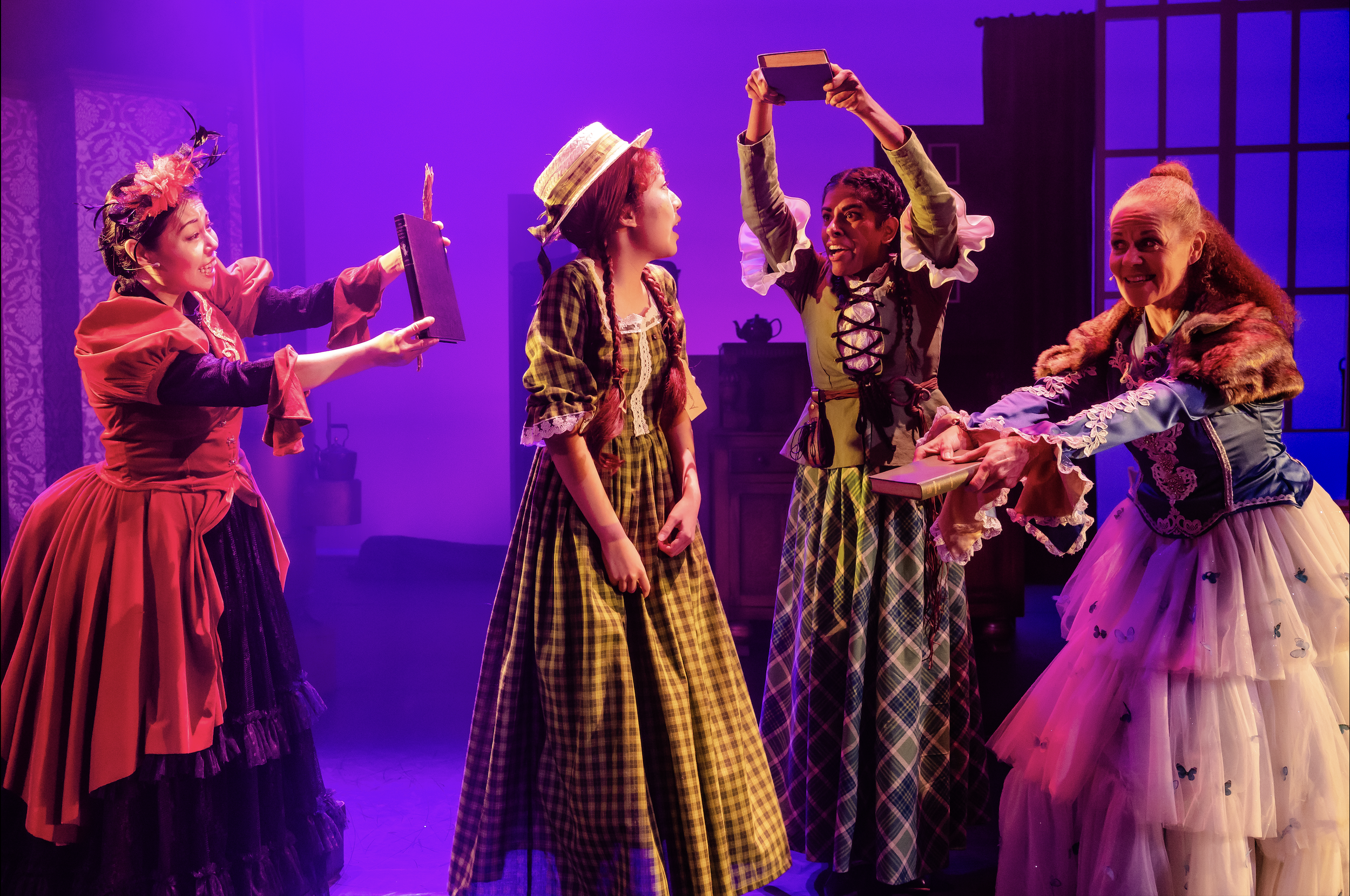 ANNE OF GREEN GABLES
