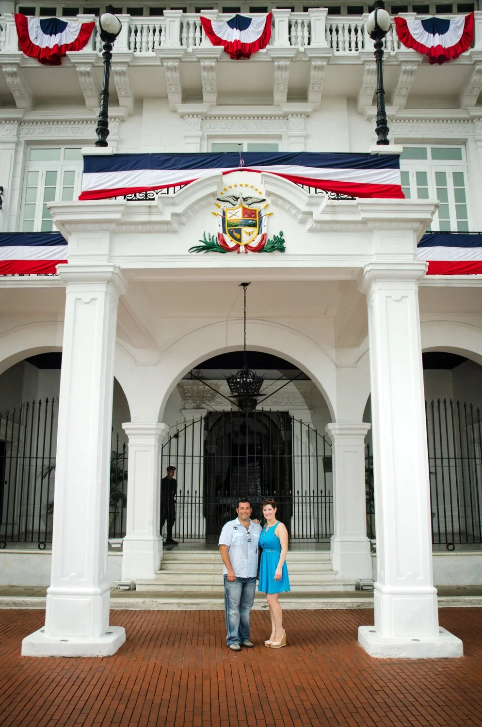 Retratos de pareja en Casco Viejo-18.jpg