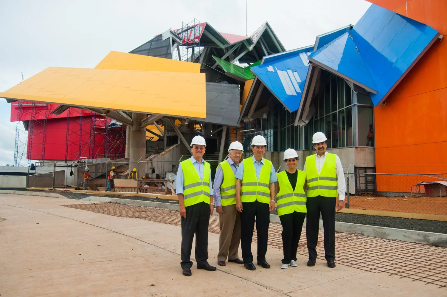 Visita_Biomuseo_Dr.Yuan-Tseh_Lee_Panama_City_18-10-2012-101-14.jpg