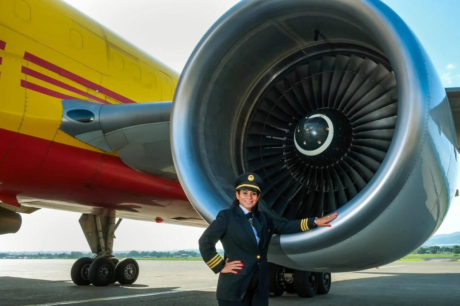Evelyn_Batista_DHL_Panama_30-11-2014-72-24.jpg