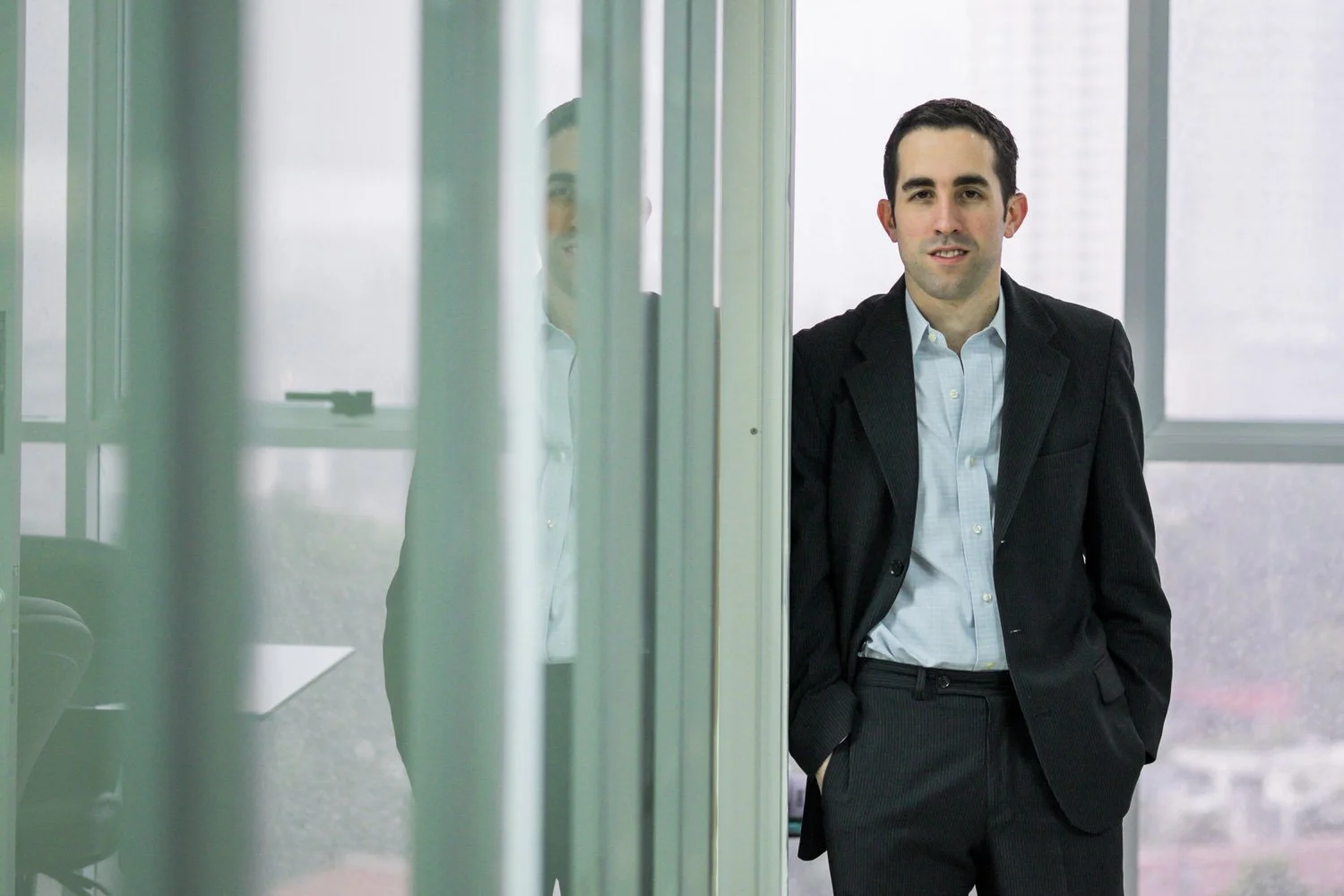 RETRATOS CORPORATIVOS DE ALFONSO PAREDES