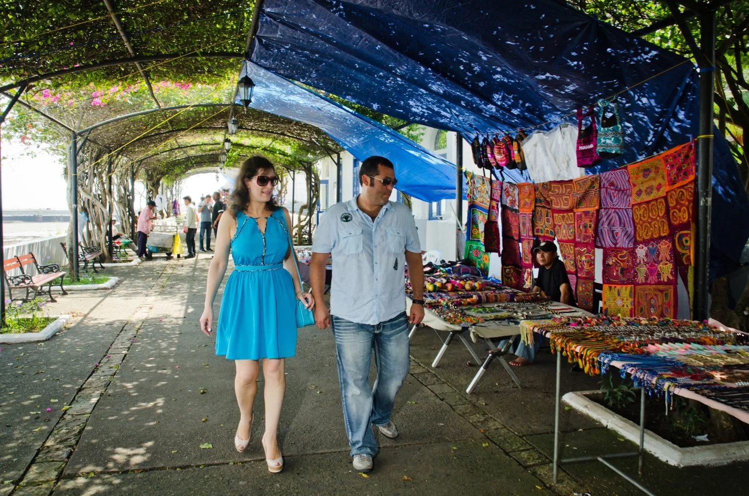 Retratos de pareja en Casco Viejo-13.jpg