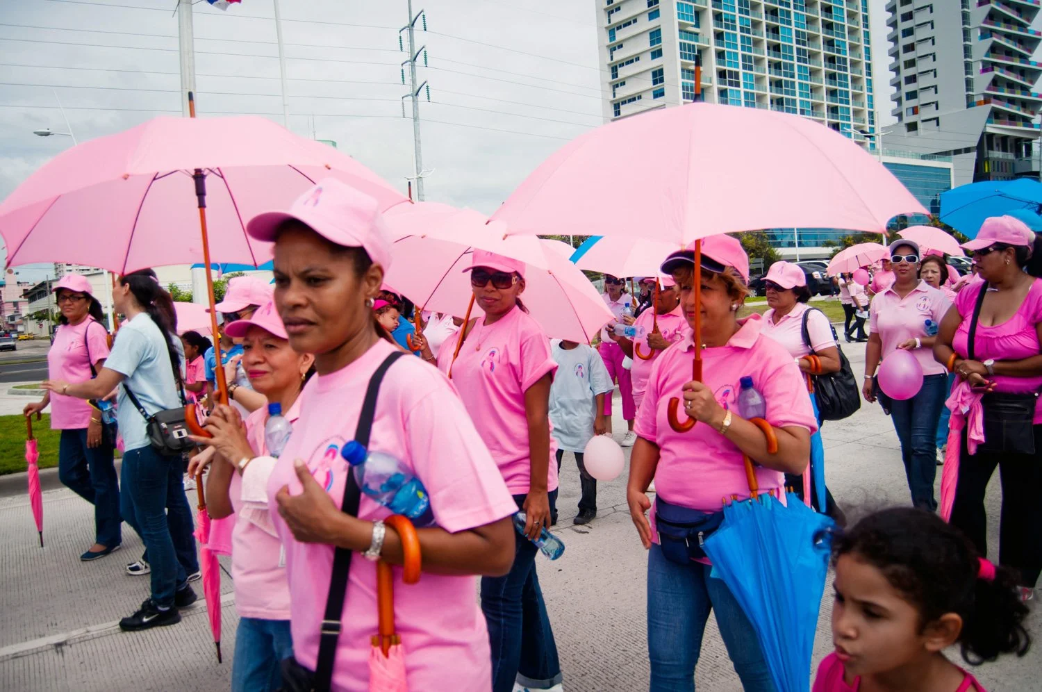 ALTA_Caminanta_Celebremos la vida_Cancer_de_Mama_PanamaCity_10-2011-33-11.jpg