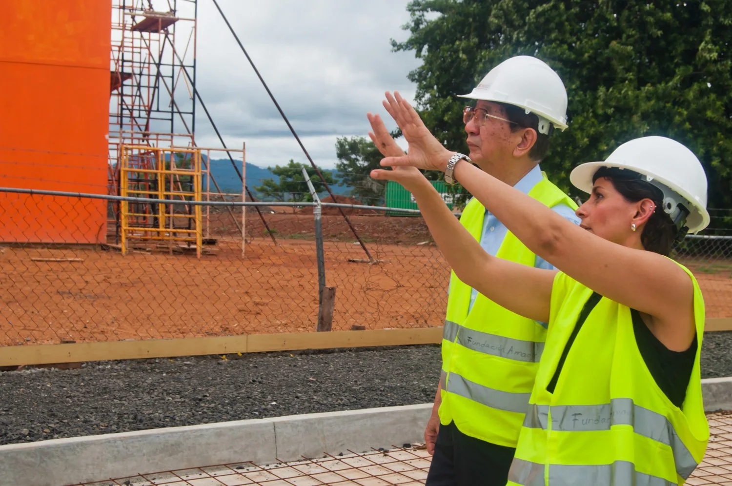 Visita_Biomuseo_Dr.Yuan-Tseh_Lee_Panama_City_18-10-2012-51-8.jpg