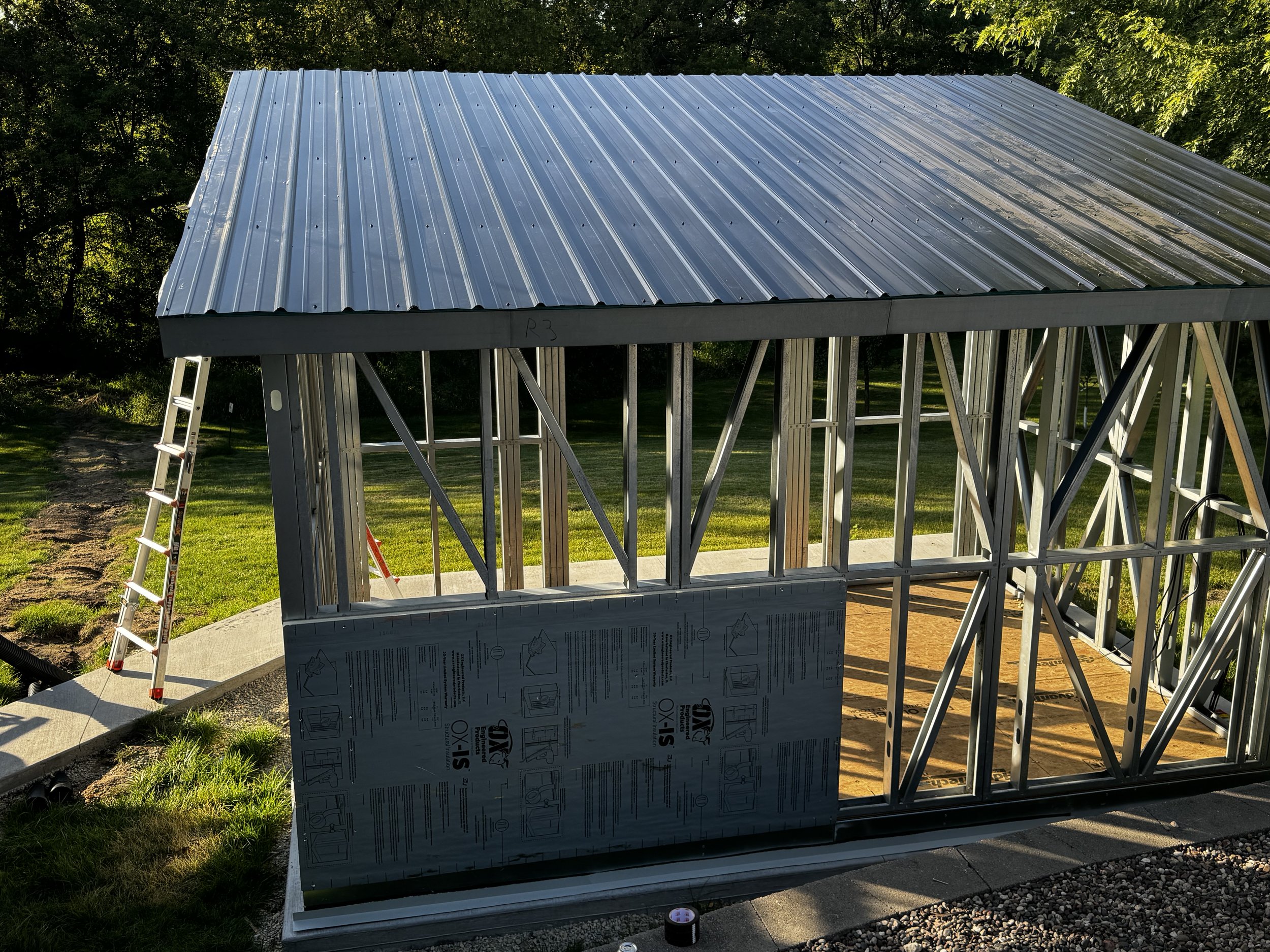 Office Shed OX-IS 02.jpeg