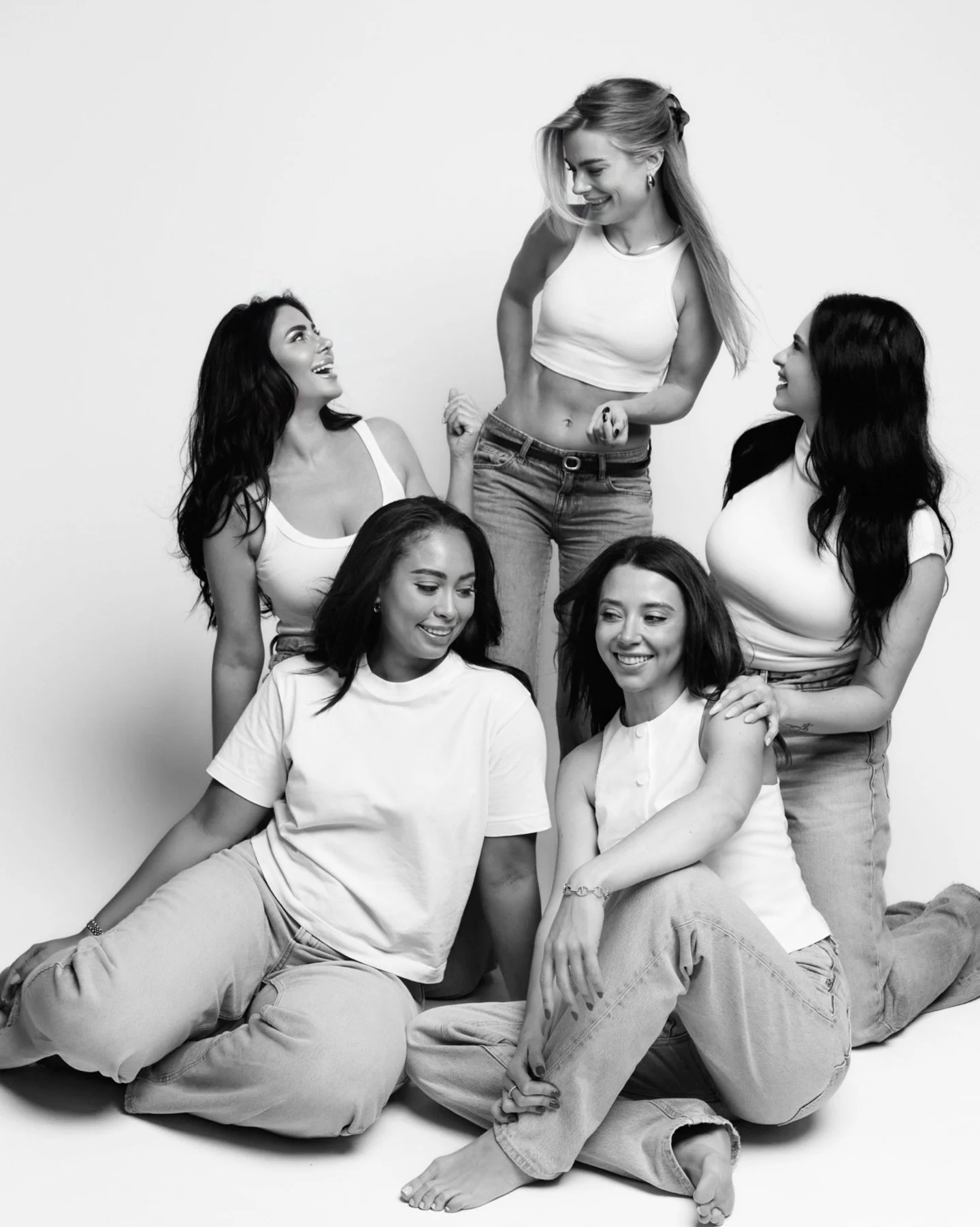Your friendship deserves more than just random blurry photos on your phone. 

Bring your besties to POSE, put on your music, and just have a moment together. Years down the line, you&rsquo;ll look at these photos and remember how much fun you had and