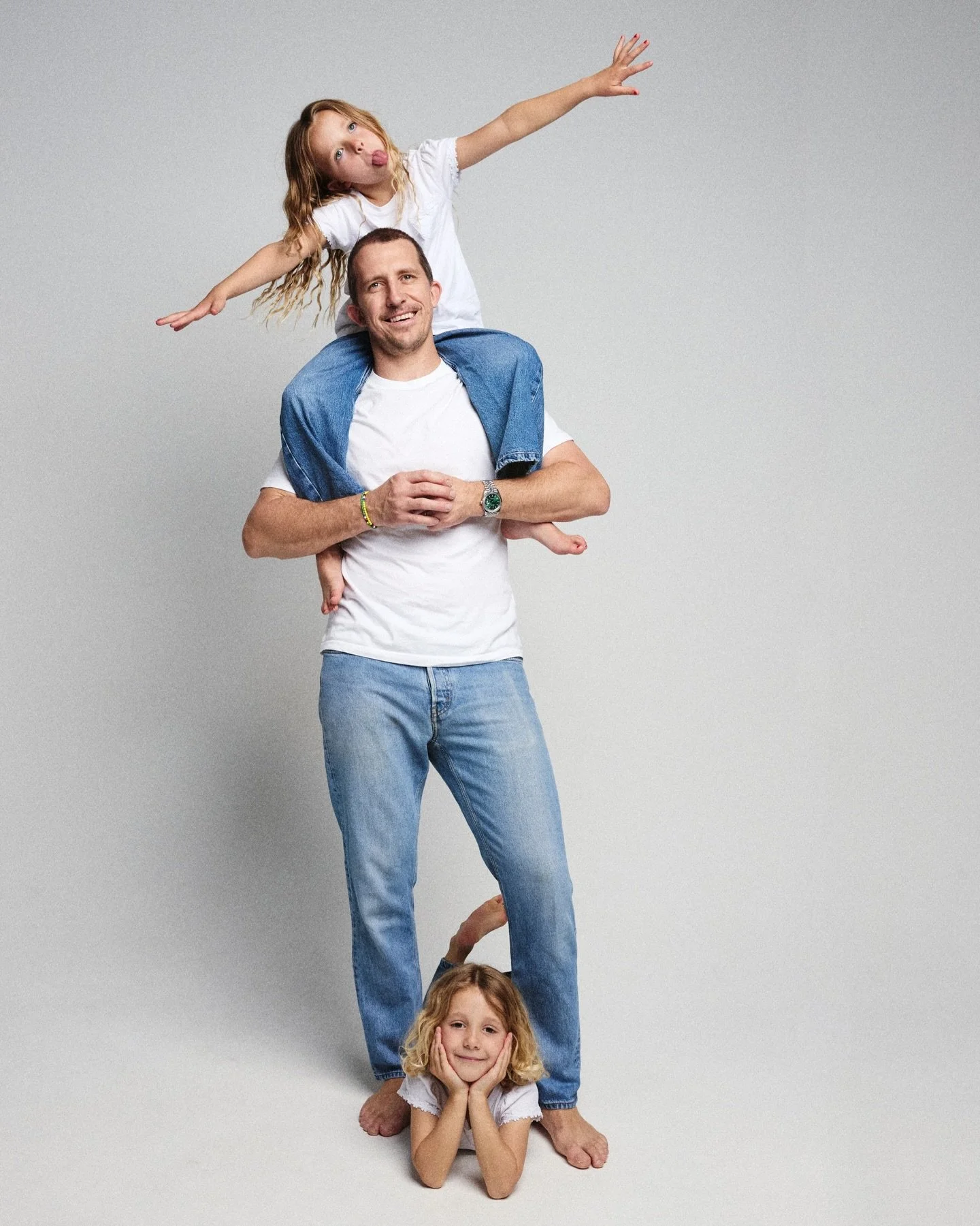Creating family memories shouldn&rsquo;t feel like a chore or an awkward obligation.

At POSE, we keep things simple. Since it&rsquo;s just you and a mirror, you get total privacy to laugh, mess around, and just be a family.

We hear it from mums all