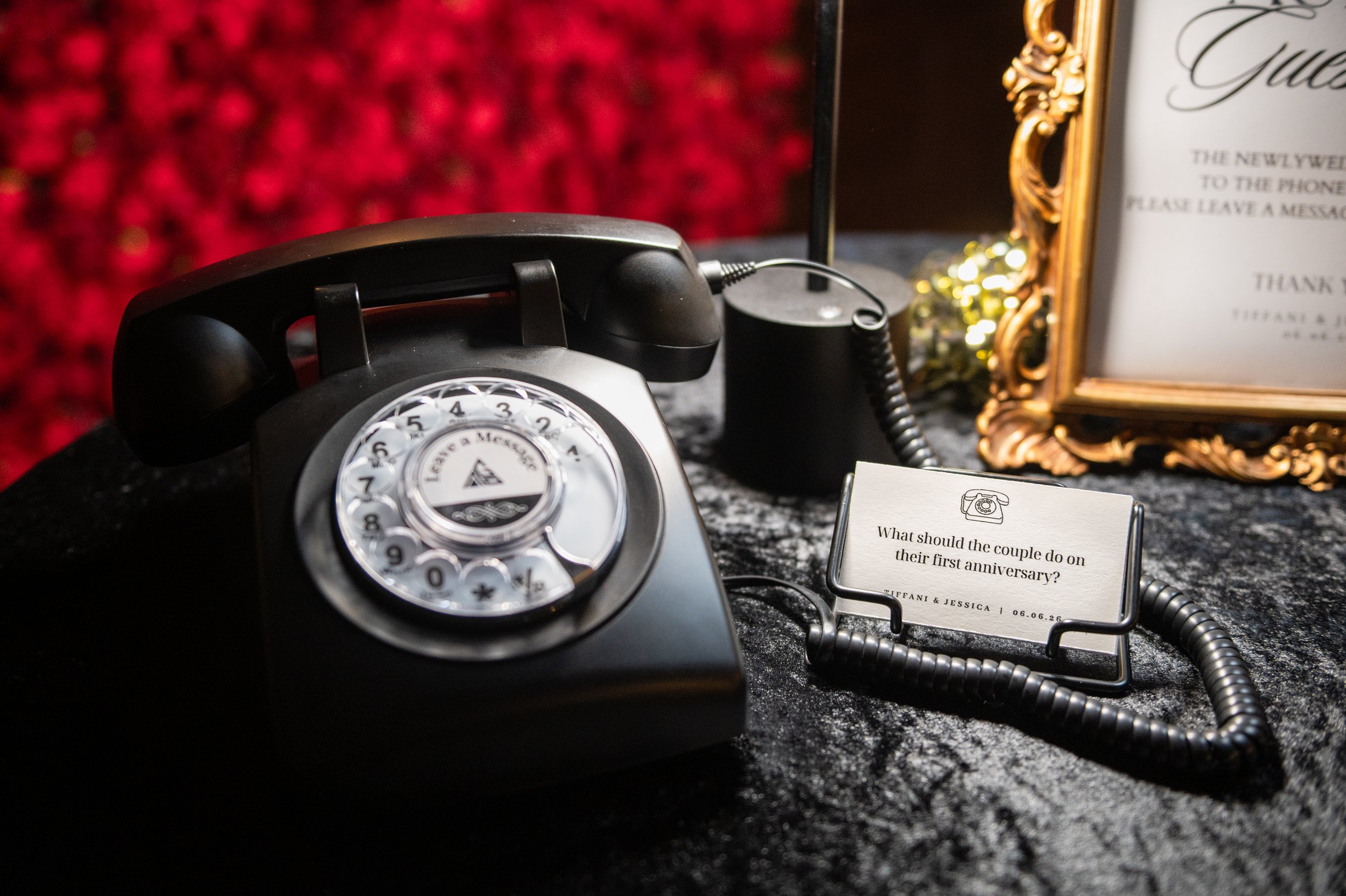 audio guest book for wedding cocktail hour