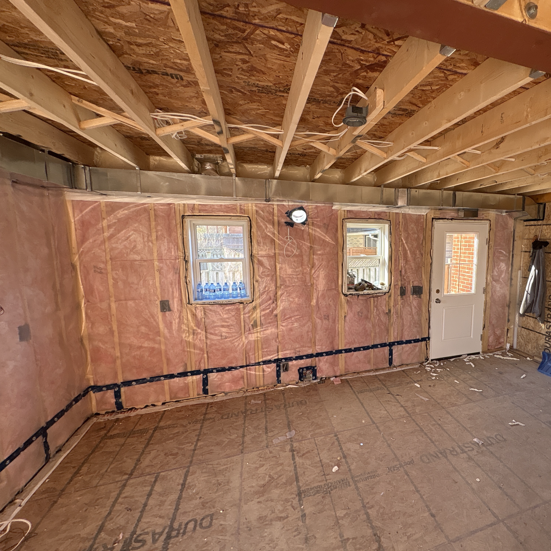 How to Choose a General Contractor in Ontario: What Cambridge Homeowners Should Know