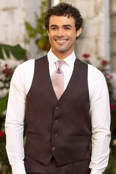 eggplant-fullback-vest-NFEG.jpg