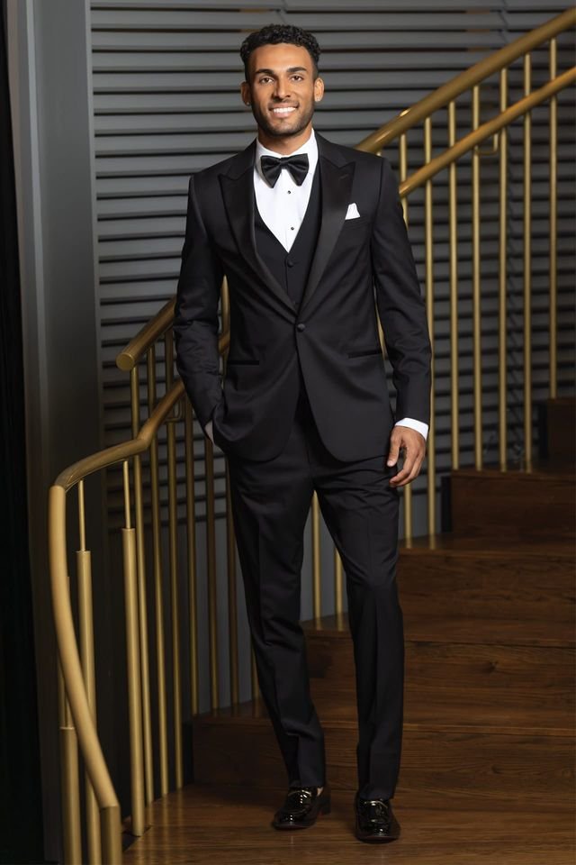 Michael Kors Black Milan Performance Tuxedo- Style 931