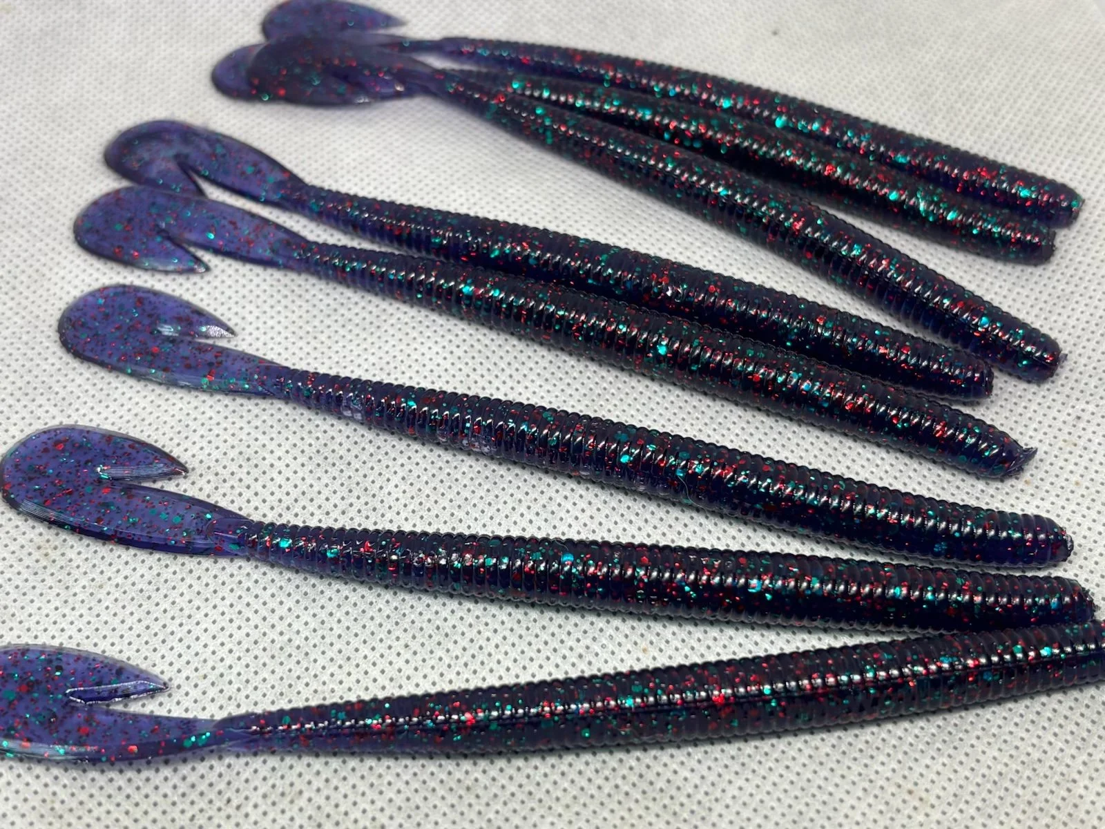 5.75 Speed Worm: Junebug Red
