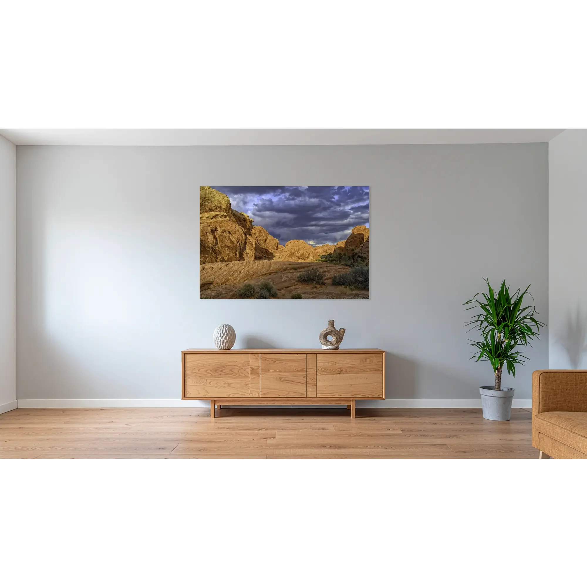 Valley of Fire Fine Art Print ungerahmt in Wohnzimmer mit weißer Wand, Holzmöbel, moderne Landschaftskunst Dekoration