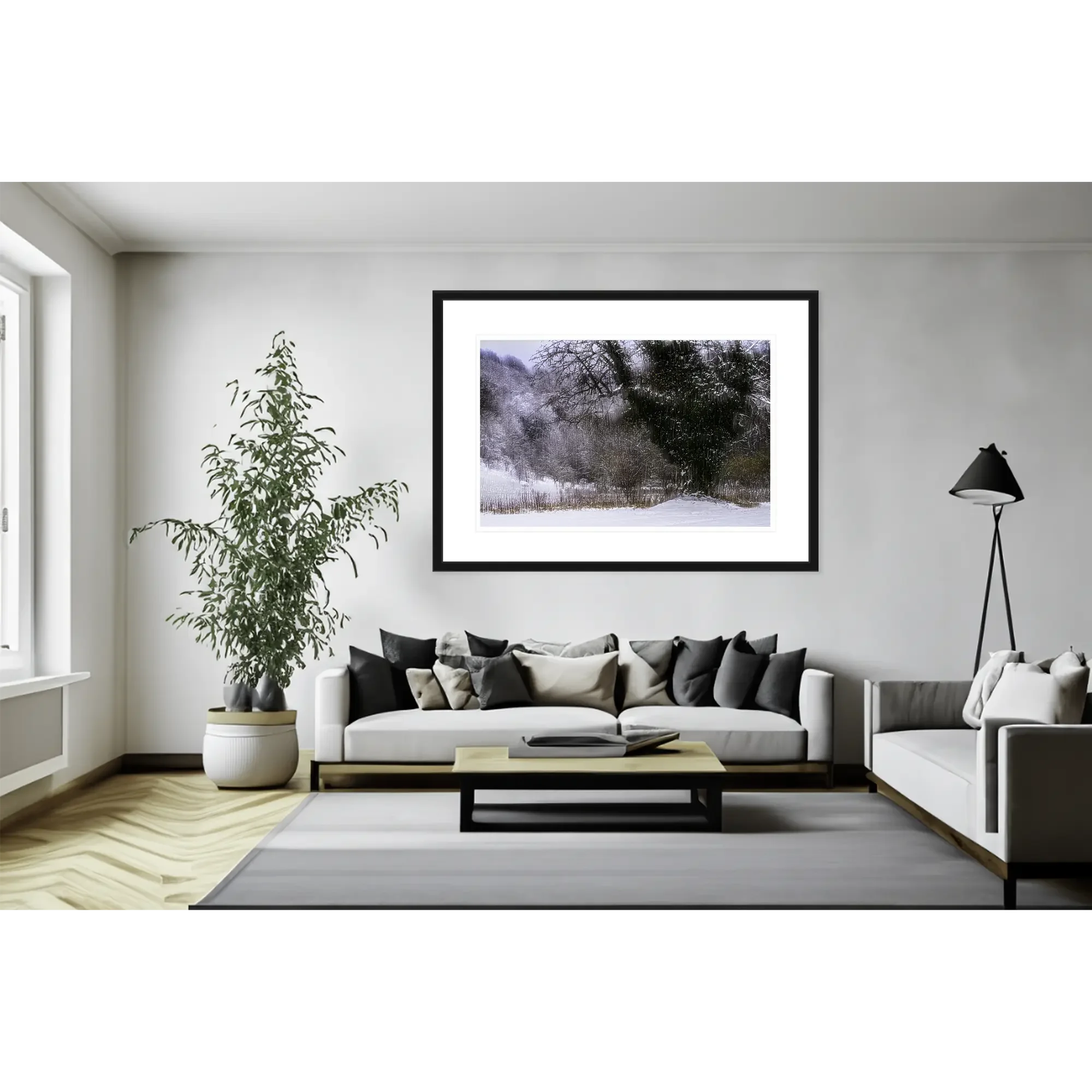 _JP69957-Schnee - schwarzer Rahmen - im Raum.webp