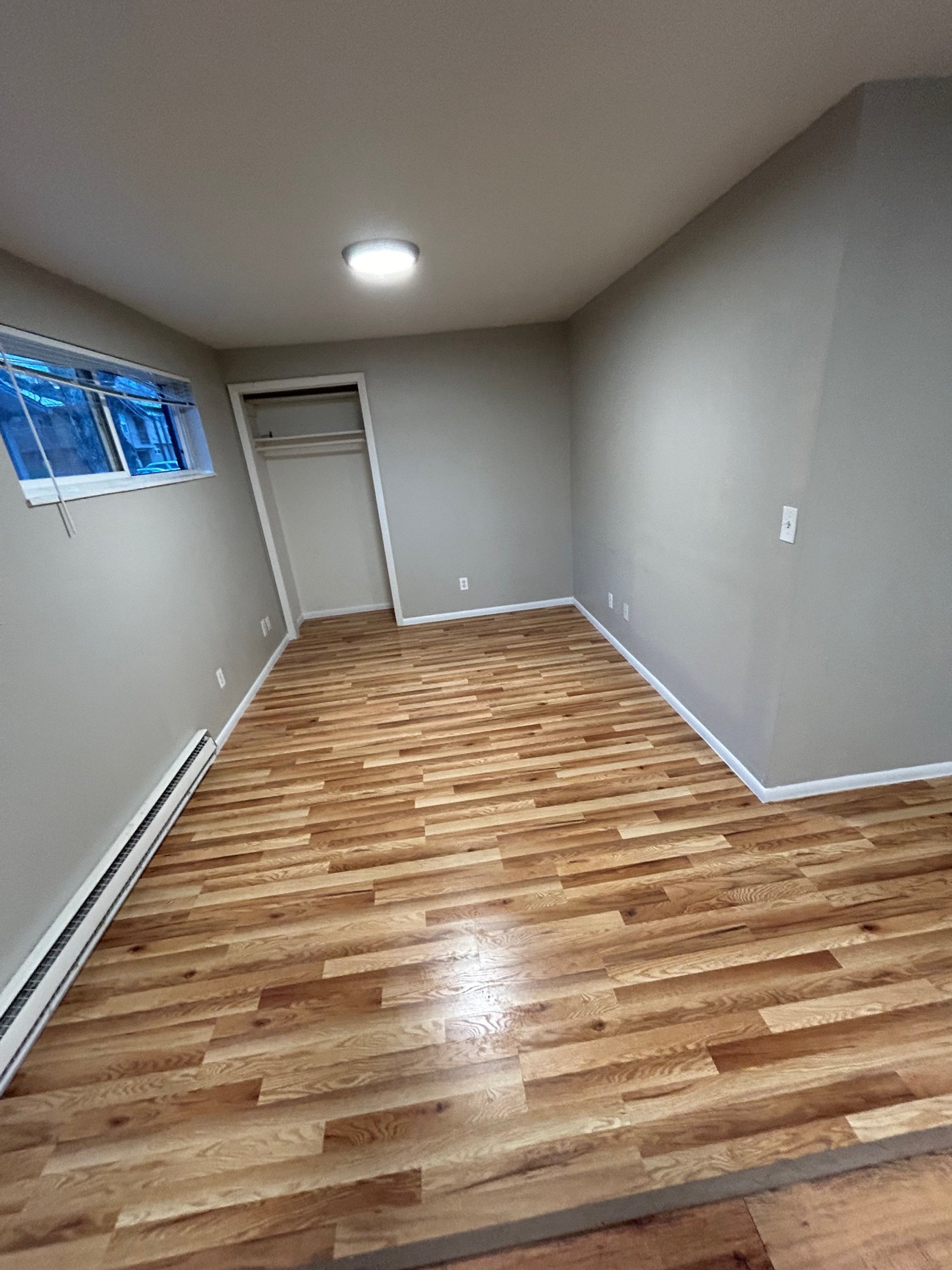 Vinyl flooring installation