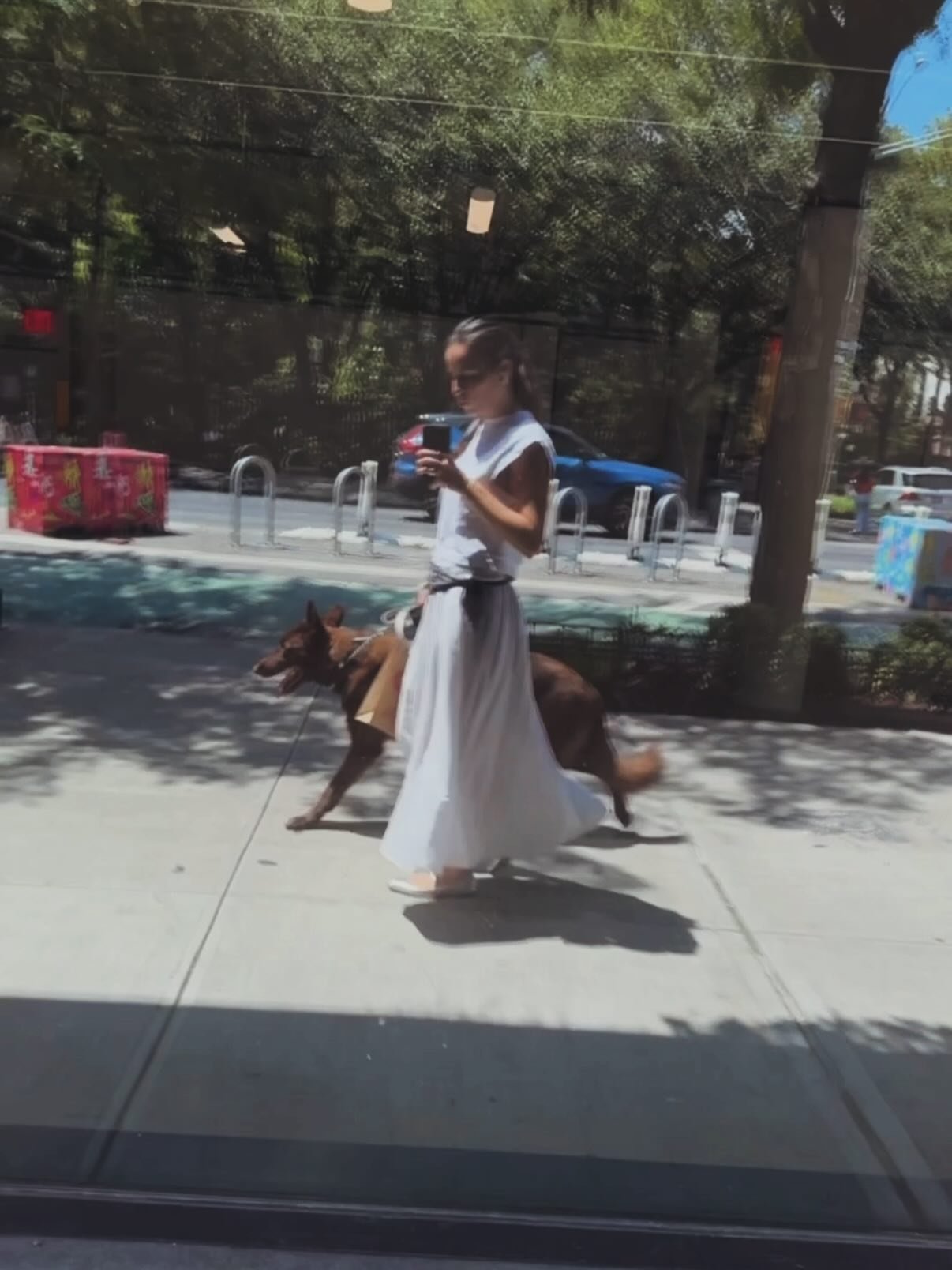 agosto con A de auxilio este calor