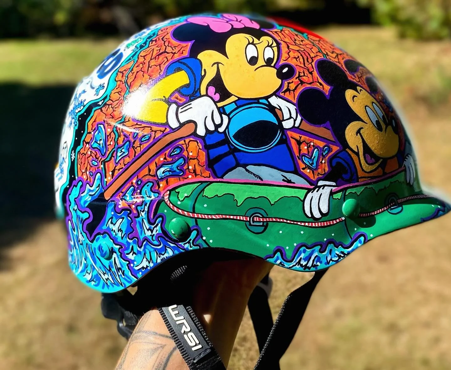 All dreams can come true, if we have the courage to pursue them, or something like that&hellip; 💫 
-
Let me tell you, painting this crew of characters was as daunting as it was courageous. I think this @wrsisafety helmet really captures the spirit o