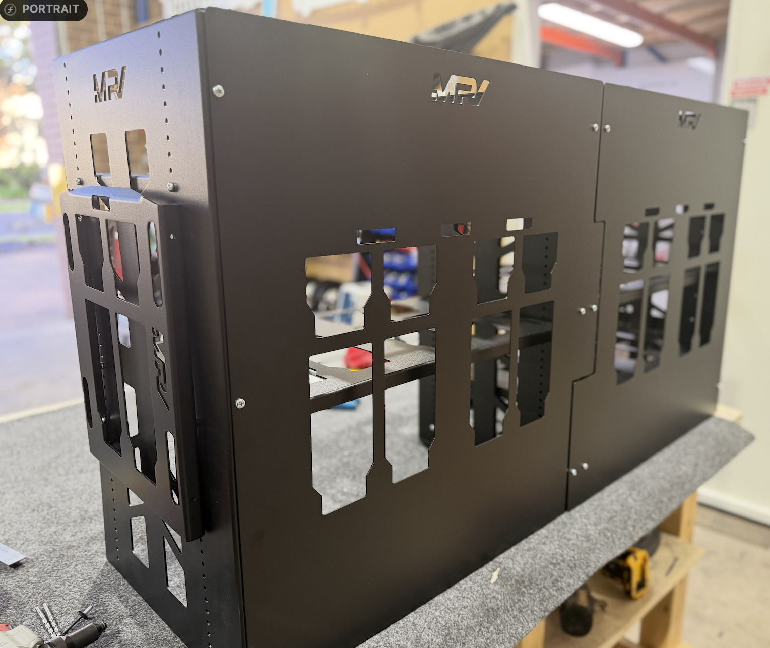 MRV Milwaukee Packout Brace wall 700mm