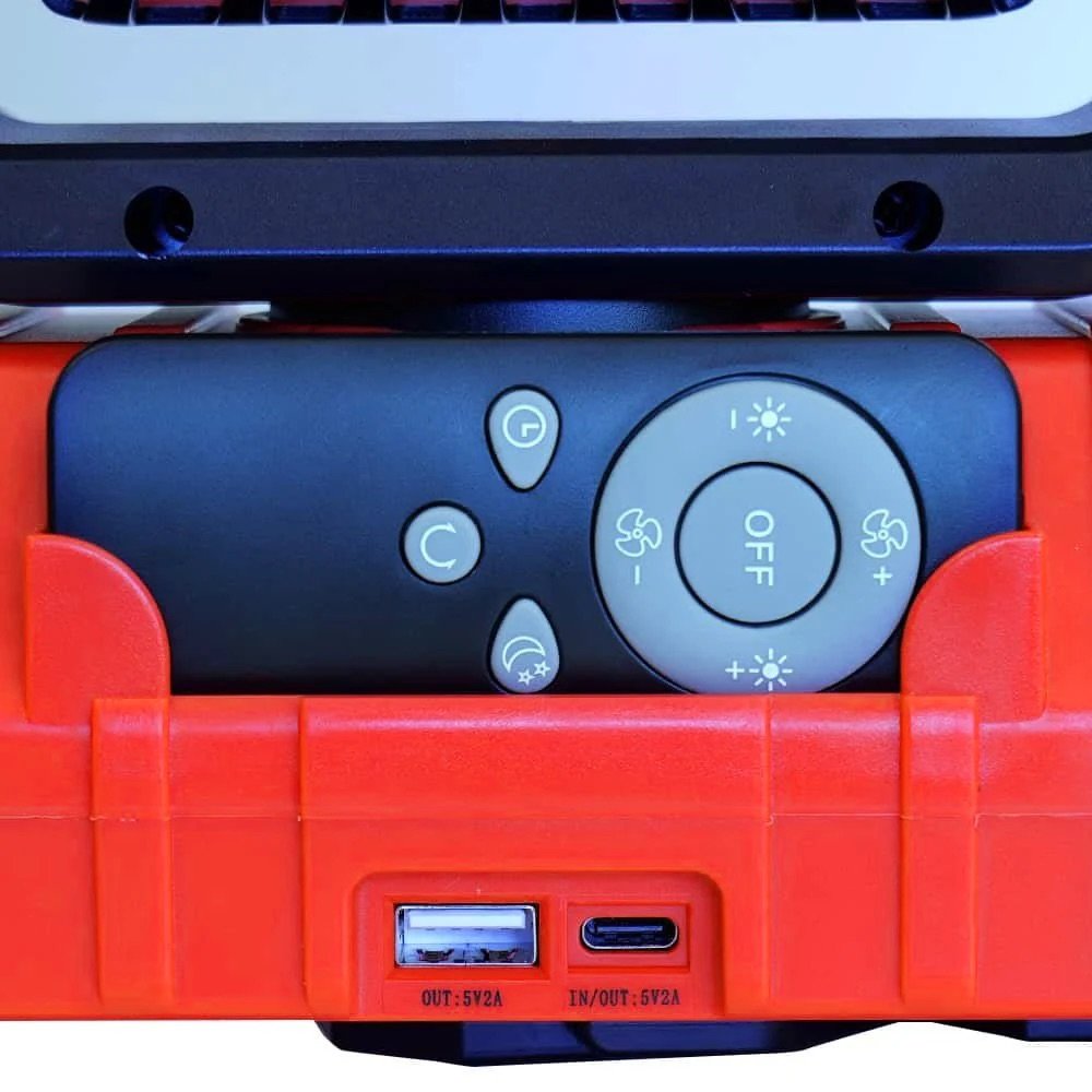 kickass-camping-fan-with-led-light-and-power-bank-898281.jpeg