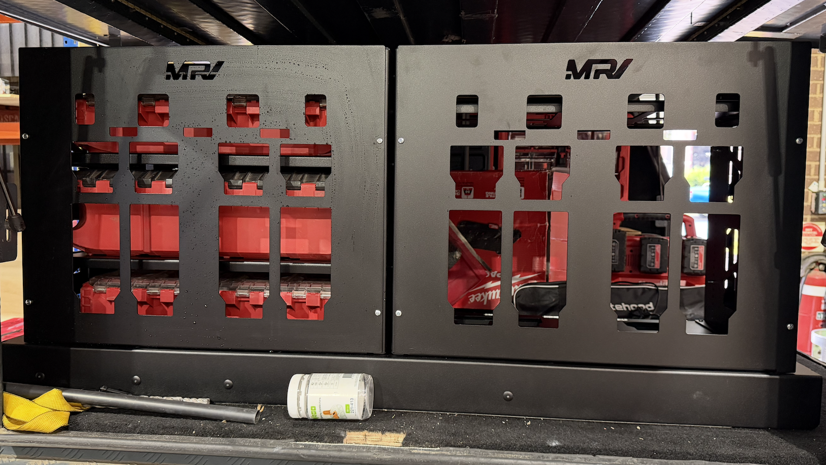MRV Milwaukee Packout Brace wall 500mm