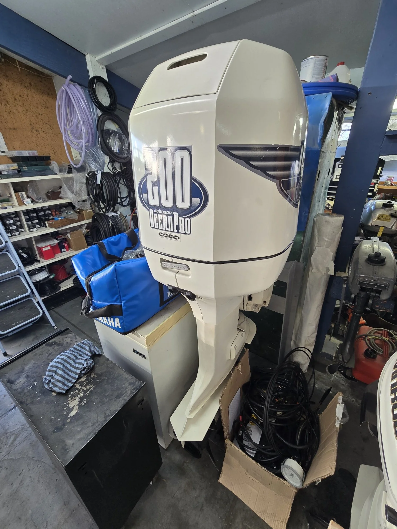 1999 Johnson 200hp Ocean Pro Outboard $4,990