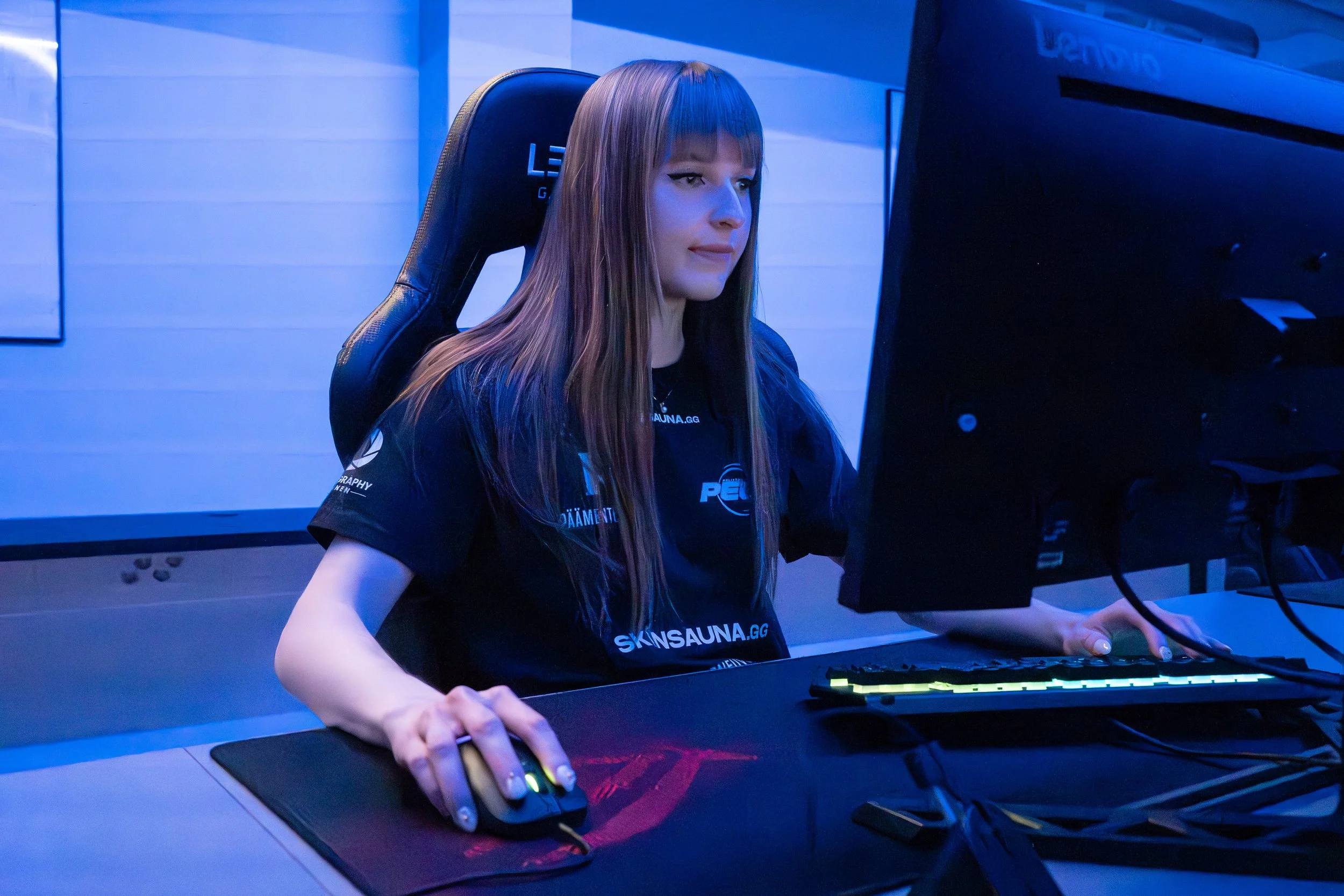 Historiallinen avaus suomalaisessa Counter-Strike skenessä – PELIÄ ry rakentaa sekajoukkueen