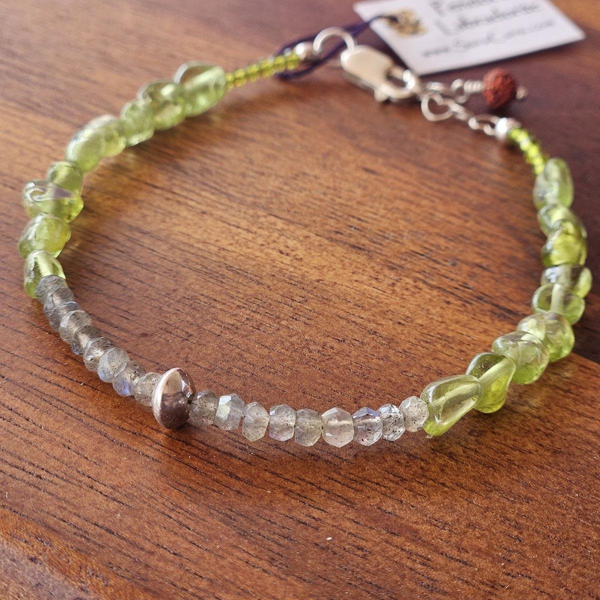 Peridot-Labradorite-Adjustable-Heart-Bracelet-4.jpg