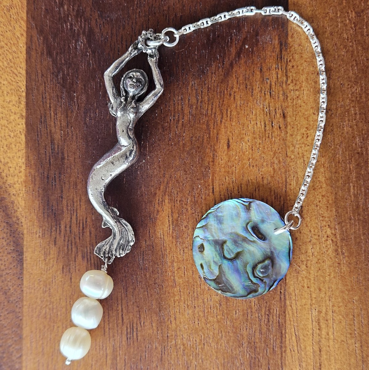 Mermaid pearl pendulum 3.jpg