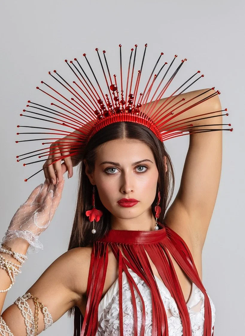 Model : Tekla Peterffy | Tog: Zoe Varol | HM & Hairpiece: Lori S Makeup & FX | Designers : Letheronme & Annaliseemmi