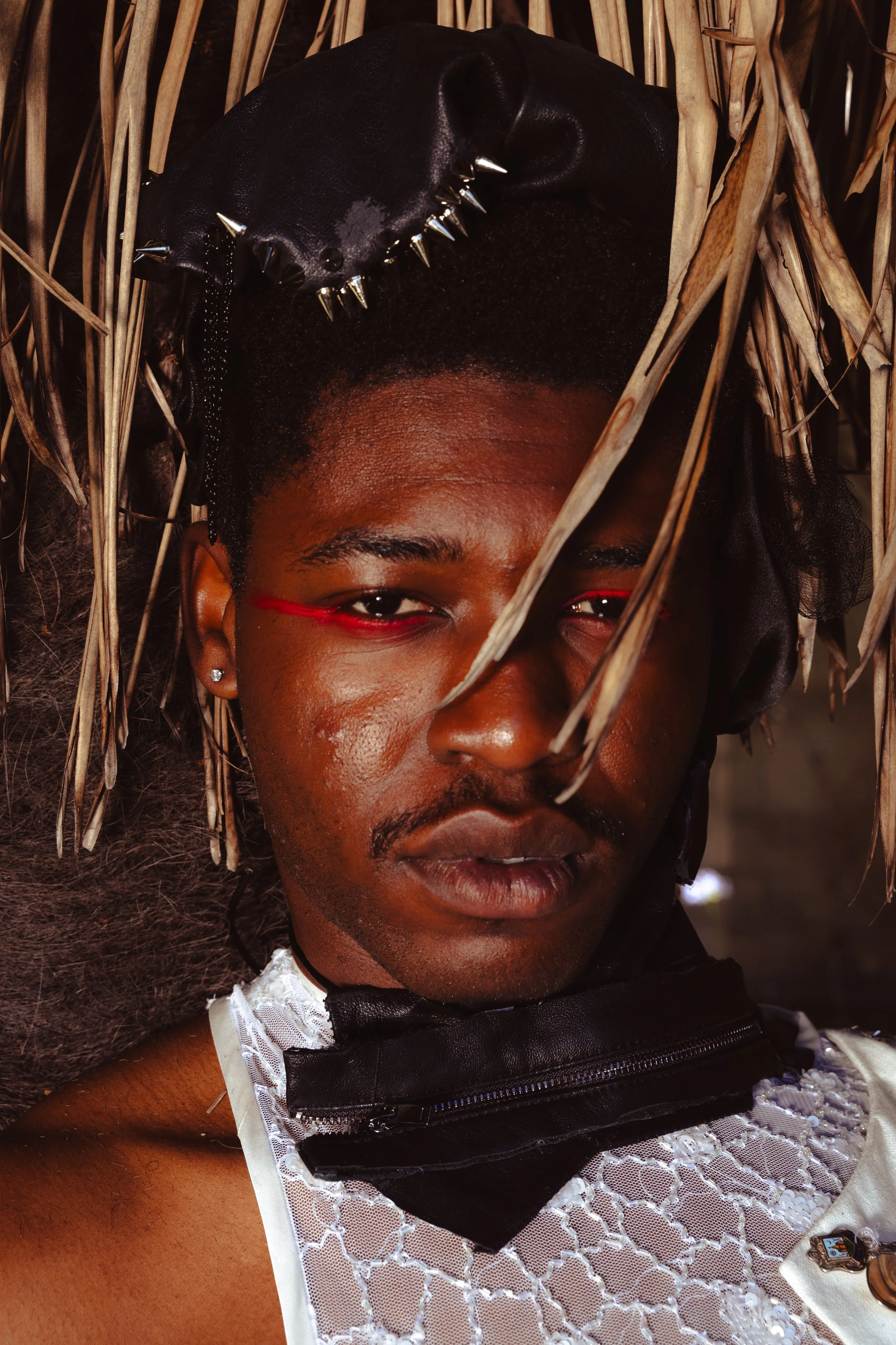 HMUA/Hairpiece: Lori S Makeup & FX |
Photographer: @lou.studios_
Assistant: @finerystud
Agency: @facon_au
Talent:@eghosa_a
Designers: @ethero_____ and @therabbana
Stylist: @520manqi